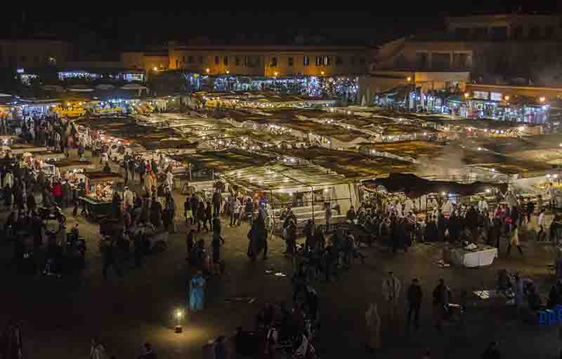 31 - Marruecos - Marrakech - plaza Jamaa el Fna - imagen nocturna